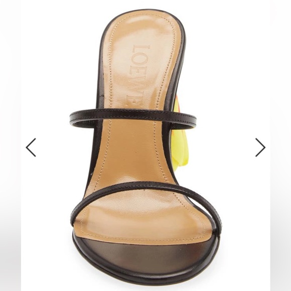 Loewe Tulip Leather Sandals - Picture 8 of 11